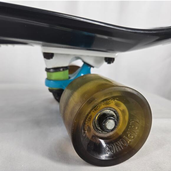 KRYPTONICS VINTAGE 1965 TORPEDO BLACK BLOCK GRID DESIGN PENNY CRUISER SKATEBOARD - Picture 10 of 10